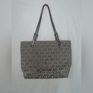 Michael Kors Tote